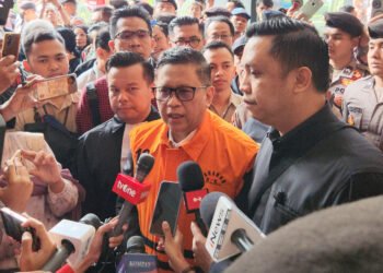 Hasto Kristiyanto Dituntut Hukuman Tujuh Tahun Penjara oleh Jaksa KPK